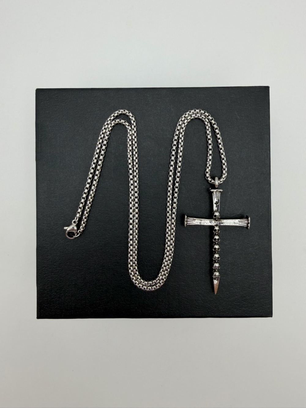 Sharp Skull Cross Necklace